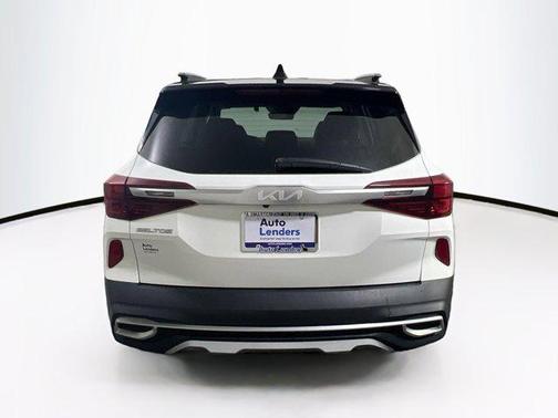 2022 Kia Seltos S