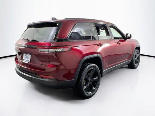 2023 Jeep Grand Cherokee Limited X