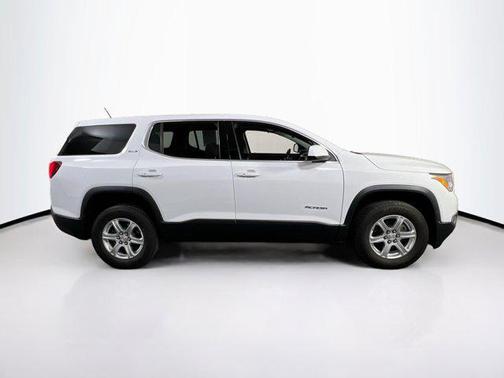 2019 GMC Acadia SLE-1