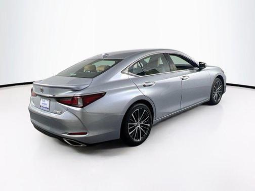 Iridium 2023 Lexus ES 350 Base