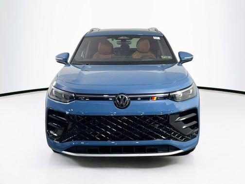 2026 Volkswagen Tiguan 2.0T SEL R-Line 4MOTION