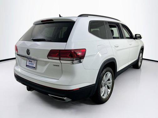 2023 Volkswagen Atlas 3.6L SE w/Technology