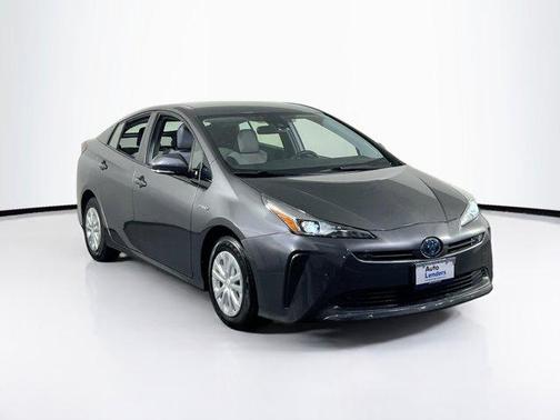 2019 Toyota Prius LE