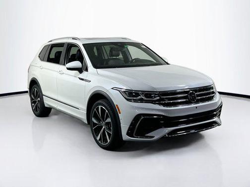 2022 Volkswagen Tiguan 2.0T SEL R-Line 4MOTION