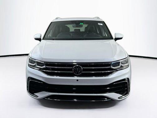 2022 Volkswagen Tiguan 2.0T SEL R-Line 4MOTION