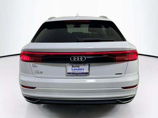 2023 Audi Q8 55 Premium Plus