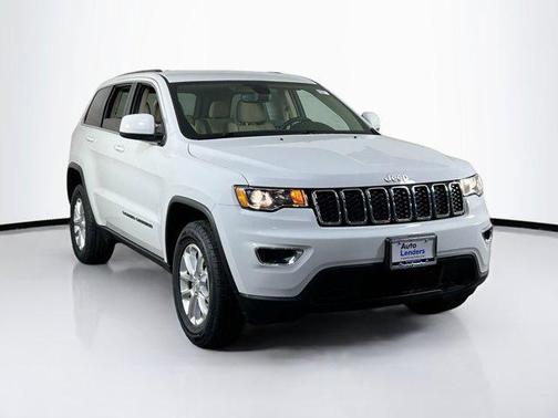 2022 Jeep Grand Cherokee Laredo