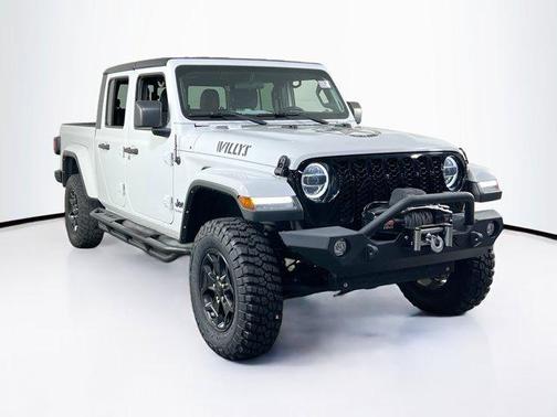 2022 Jeep Gladiator Willys 4x4