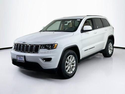2022 Jeep Grand Cherokee Laredo
