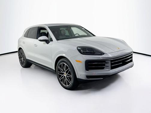 Black 2024 Porsche Cayenne Cayenne