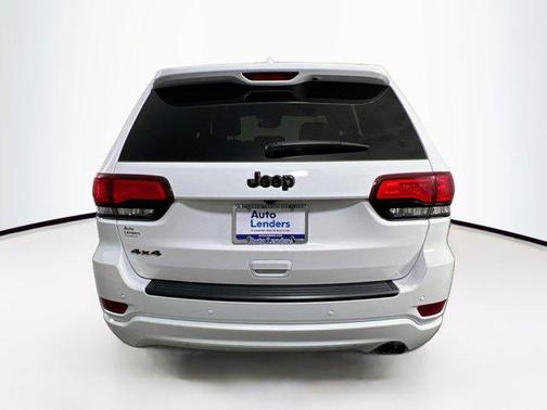 2022 Jeep Grand Cherokee Laredo