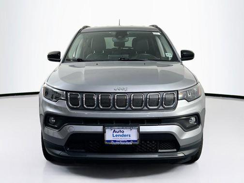 Billet Silver Metallic Clearcoat 2022 Jeep Compass Latitude