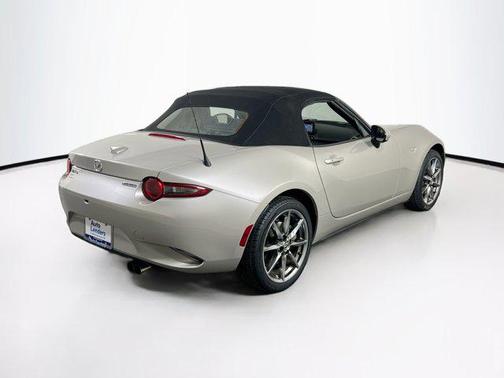 2022 Mazda MX-5 Miata Grand Touring