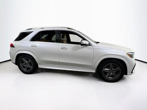 MANUFAKTUR Diamond White Metallic 2024 Mercedes-Benz GLE 580 AWD 4MATIC