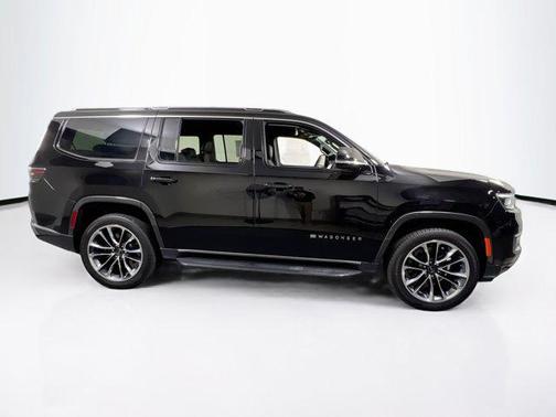 2022 Jeep Wagoneer Series II 4x4