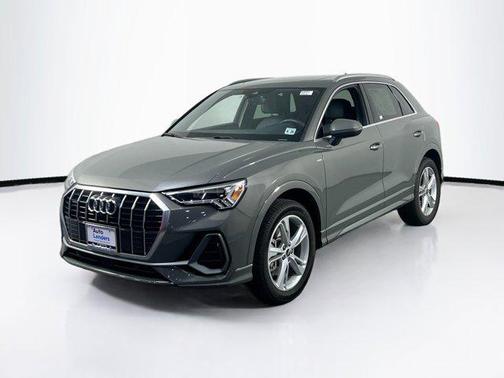 2022 Audi Q3 45 S line Premium Plus