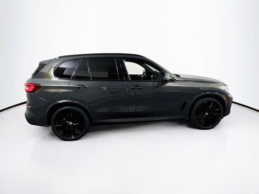 Dravit Grey Metallic 2023 BMW X5 M50i