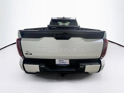 2023 Toyota Tundra Hybrid Platinum
