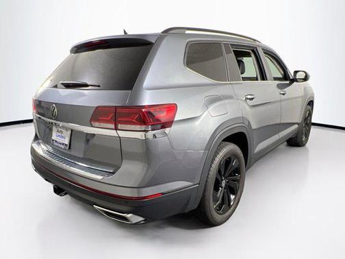 2022 Volkswagen Atlas 3.6L SE w/Technology