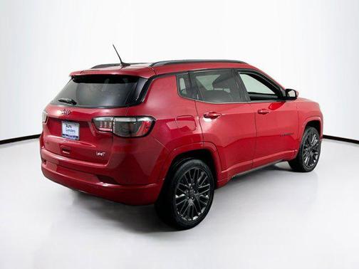 Redline Pearlcoat 2022 Jeep Compass (RED) Edition 4x4
