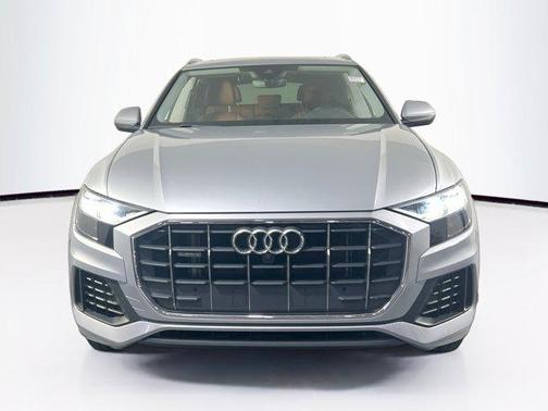 2022 Audi Q8 55 Premium