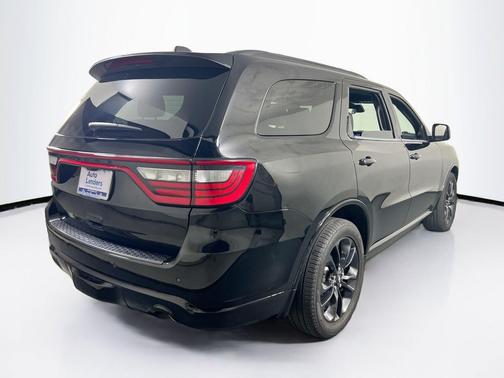 DB Black Clearcoat 2023 Dodge Durango R/T Plus AWD