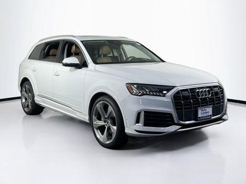 2022 Audi Q7 55 Prestige