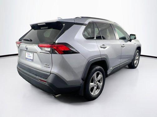 2021 Toyota RAV4 Hybrid XLE Premium