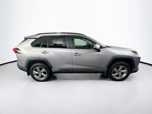 2021 Toyota RAV4 Hybrid XLE Premium