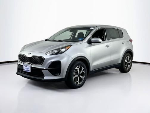 Sparkling Silver 2020 Kia Sportage LX