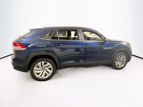 2022 Volkswagen Atlas Cross Sport 3.6L V6 SE w/Technology