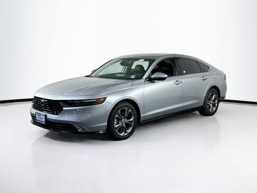 Lunar Silver Metallic 2023 Honda Accord Hybrid EX-L
