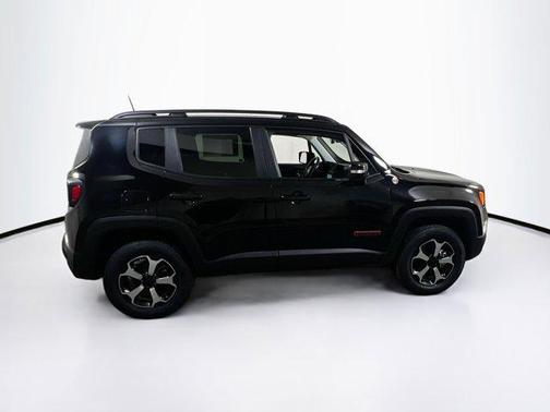 2022 Jeep Renegade Trailhawk