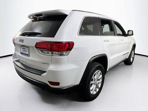 2022 Jeep Grand Cherokee Laredo