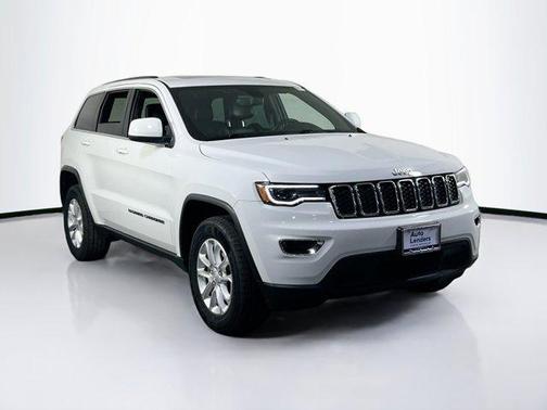 2022 Jeep Grand Cherokee Laredo