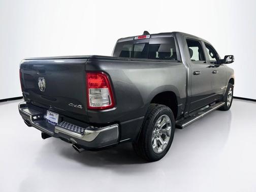 Granite Crystal Metallic Clearcoat 2022 RAM 1500 Big Horn/Lone Star