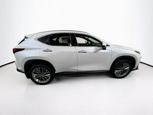 2022 Lexus NX 350h Premium