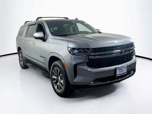 2023 Chevrolet Suburban LS