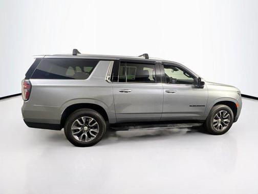 2023 Chevrolet Suburban LS