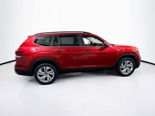 2022 Volkswagen Atlas 3.6L SE w/Technology