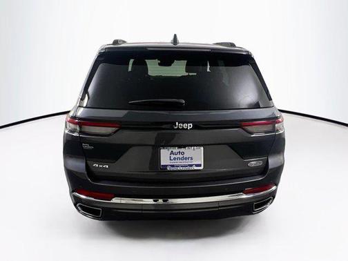 2022 Jeep Grand Cherokee Overland