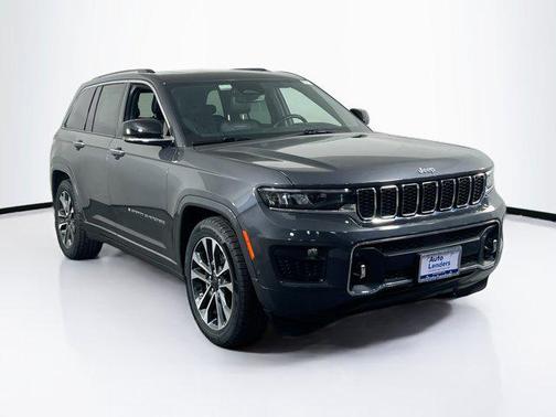2022 Jeep Grand Cherokee Overland