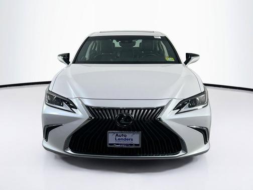 Eminent White Pearl 2021 Lexus ES 250 Base