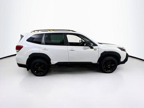 Crystal White Pearl 2023 Subaru Forester Wilderness