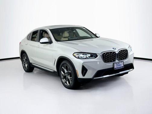 2022 BMW X4 xDrive30i