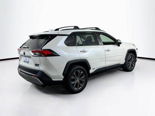 Blizzard Pearl 2022 Toyota RAV4 Hybrid Limited