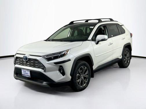 Blizzard Pearl 2022 Toyota RAV4 Hybrid Limited