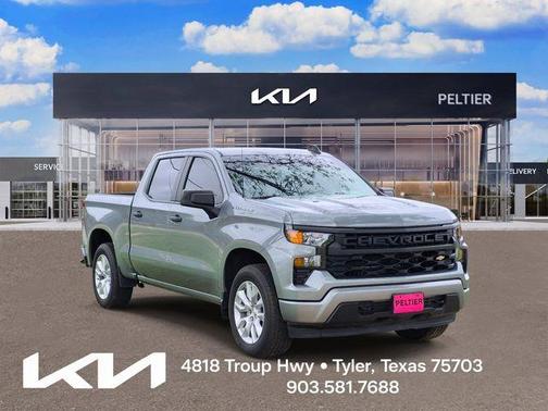 Sterling Gray Metallic 2024 Chevrolet Silverado 1500 Custom