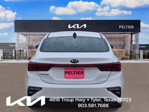 Clear White 2020 Kia Forte LXS