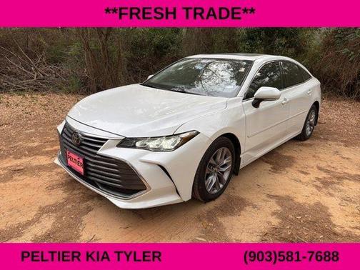 2019 Toyota Avalon XLE